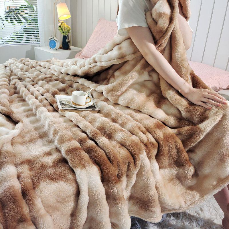 Soft Coral Fleece Blanket Nap Leisure Throw Blanket Air Conditioning Blanket Home Blanket Holiday Gift