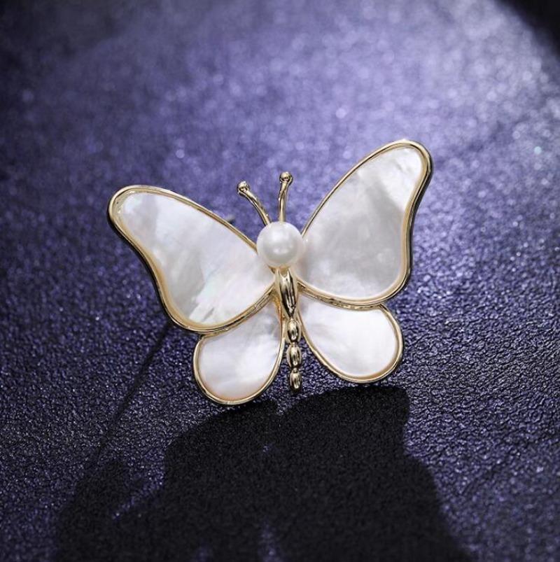 Fashionable Butterfly Shell Pearl Brooch, Anti-exposure Pin for Women, Metal Button To Fix Clothes, Wedding Party Gift