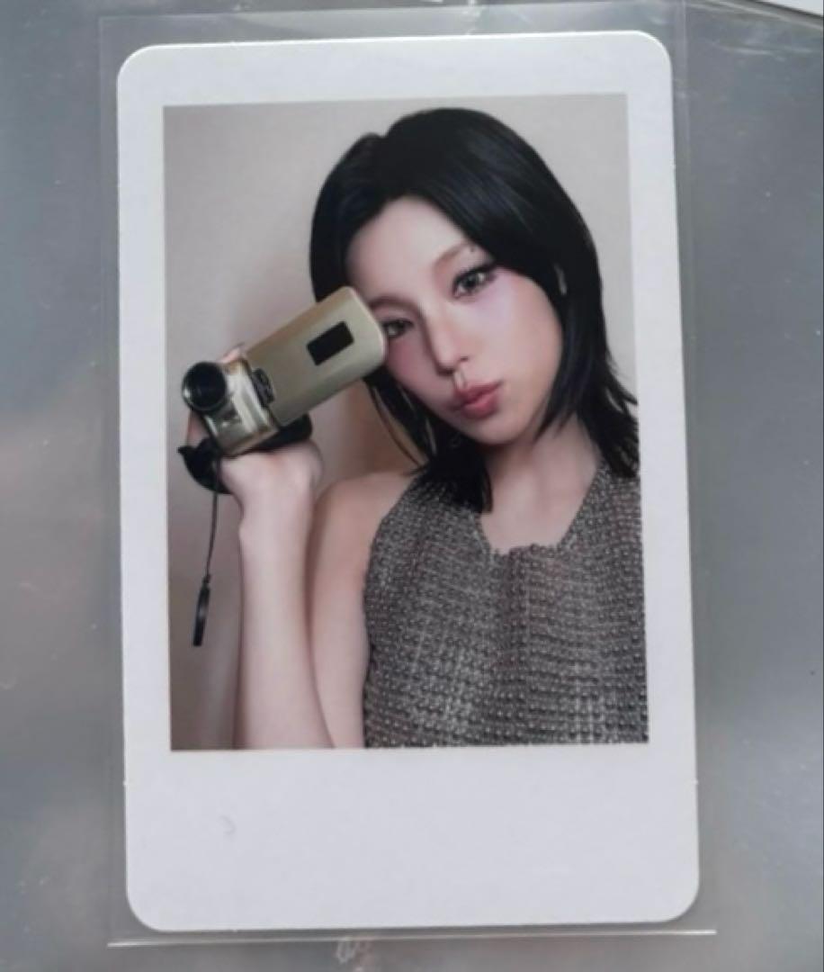 

[USED] ITZY Yeji Air Makestar Guangzhou Autograph Session Instax Trading Card C