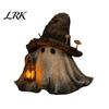 Herbstfest-Ornament Halloween Geist Zaubererhut Harzfigur mit LED-beleuchteter Laterne, Vintage handgefertigte Tischhexe für Schreibtisch