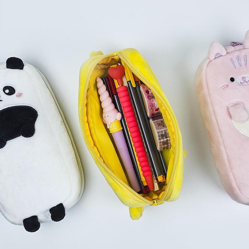 13000 Cute Doll Pouch 2 (CR)