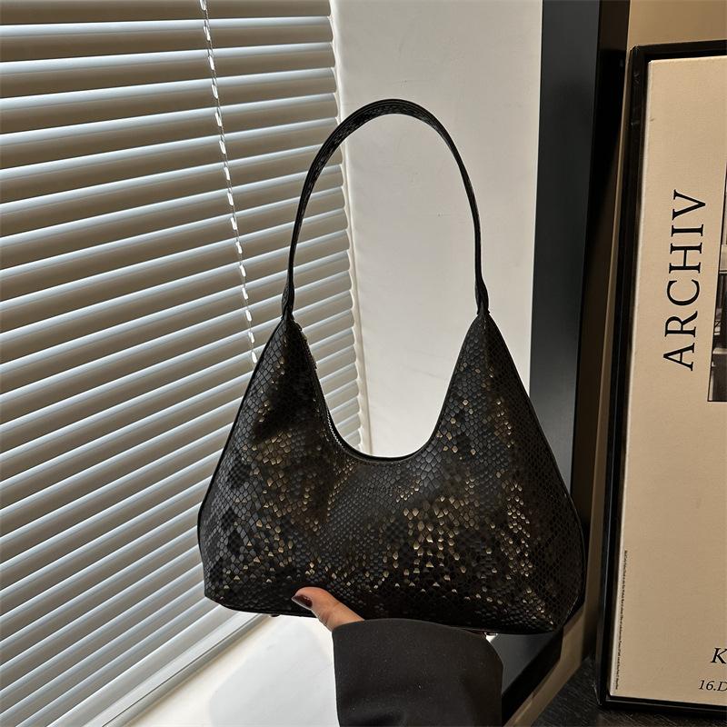 Today's Popular New Crescent Bag Solid Color High-end Texture Handbag Versatile Temperament Single Shoulder Underarm Bag Women