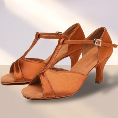 Modische Latein-Tanzschuhe für Damen Mädchen Tango Salsa Gesellschaftstanzschuh Satin Weiche Abriebfeste Sohle 5/7cm
