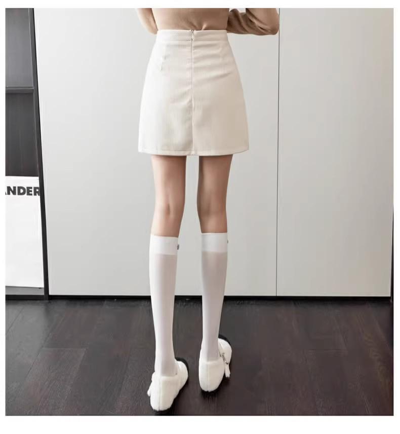 Korean Style Petite High-Waist Corduroy A-Line Skirt: Black Slimming Midi & Mini Skirt for Autumn/Winter