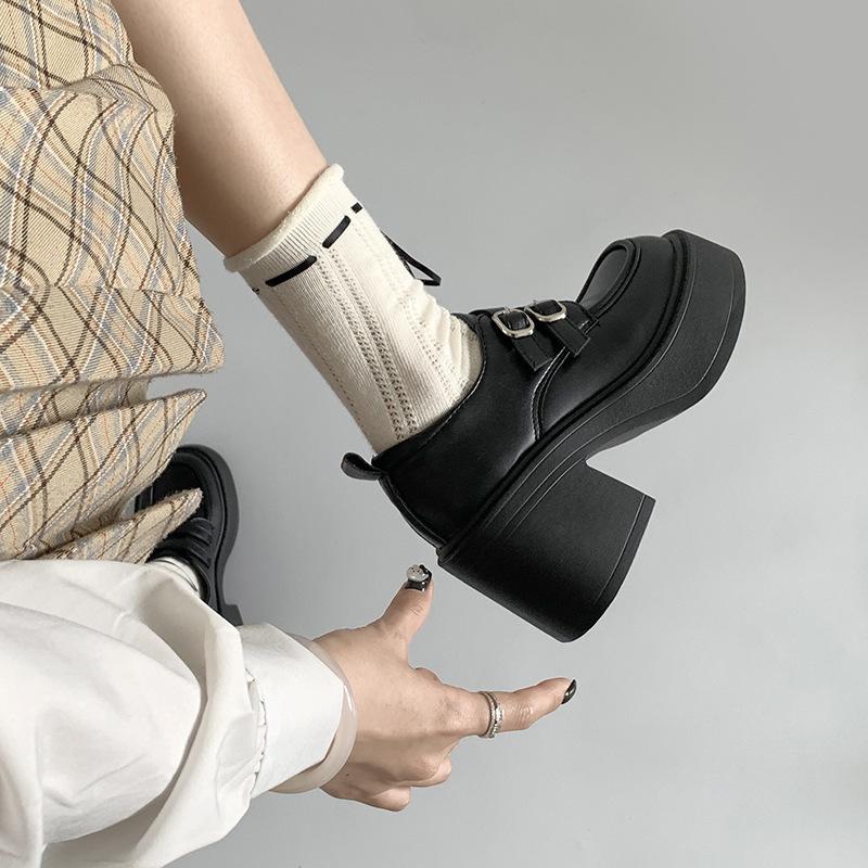 Czarne brytyjskie buty na wysokim obcasie i platformie, małe skórzane buty dla kobiet, nowe na jesień, francuskie, wszechstronne, retro, podwyższające