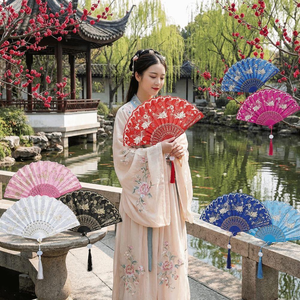 Floral Pattern Silk Hand Fan Vintage Style Dance Fan Multipurpose Folding Fan  Home Decoration