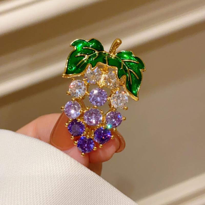 Broches de Uva Doces Brilhantes Para Mulheres Unisex Elegantes Acessórios de Corsage para Roupas Joias Versáteis para Festa Presentes para Amigos