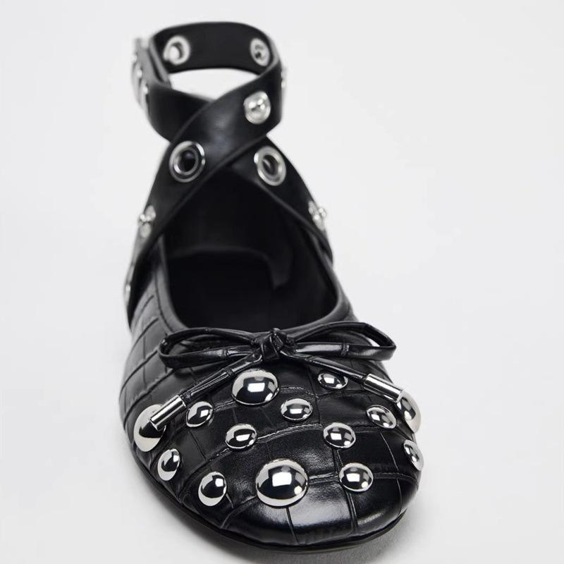2026 Rivet Bow Decoration Ballet Flats Women Punk Style Soft Leather Strap Mary Jane Shoes for Women Cozy Dance Casual Shoes