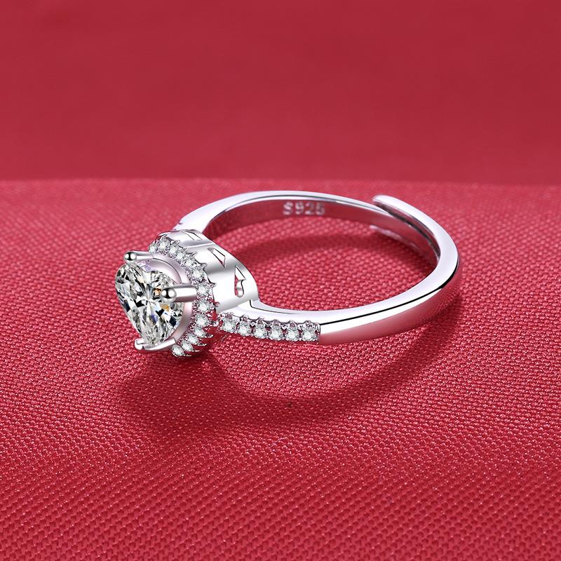 Douyin Live 8 Hearts & Arrows Moissanite Imitation Heart Ring - Women's Adjustable Open Design Fashion Jewelry.
