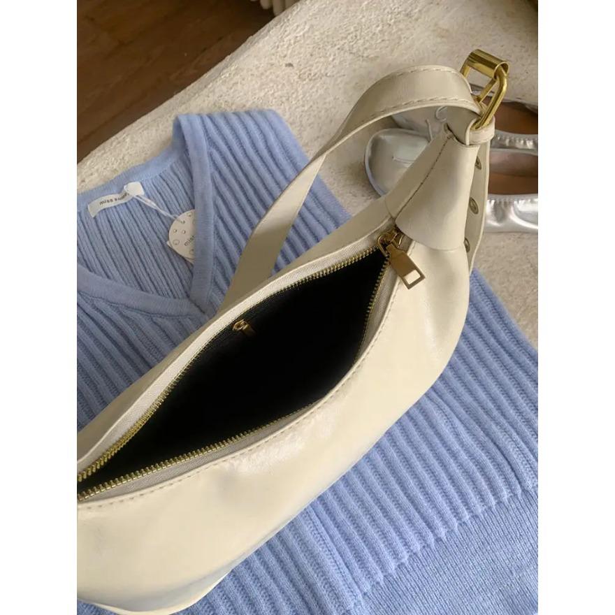 Модные женские сумки через плечо — фото 6