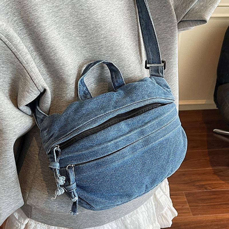 2025 Denim Bag Women's New Solid Color Tote Bag Large Capacity Casual Shoulder Bag Fashion Commuter Messenger Bag
