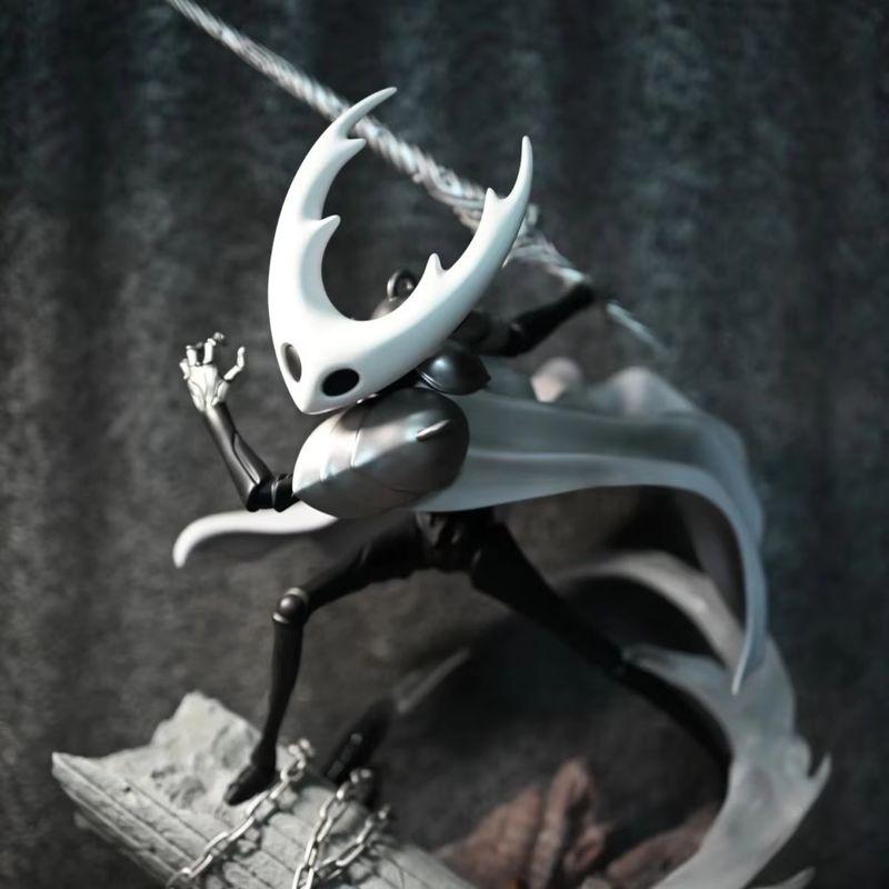 35cm Hollow Knight Anime Figure The Pale King Action Figure Gk Statue Figurine Model Doll Collection Room Decora Desk Toys Gift