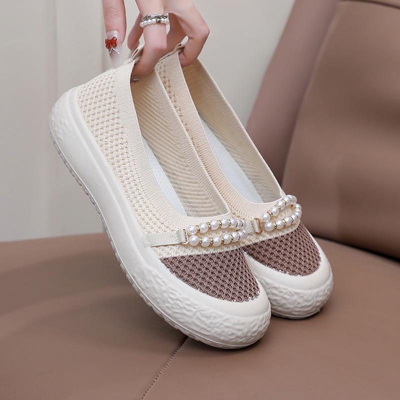 Thick Soled Mesh Breathable and Comfortable Board Shoes Casual Lightweight Fashionable and Versatile Outdoor Women Shoes
