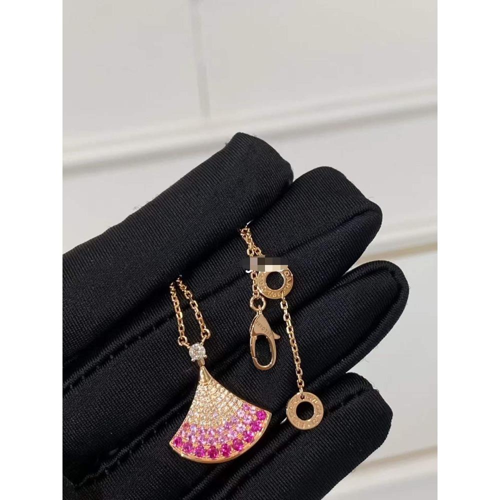 High Version V Gold Necklace Fashion Versatile Necklace