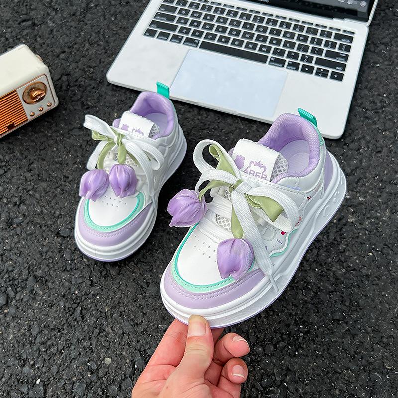 

Girls low-top sneakers with soft soles, children s sports shoes, new spring and autumn models, princess shoes for girls, lightweight and non-slip 26-31One Hand6Double фиолетовый