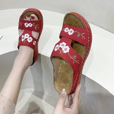Nowe Damskie Domowe Sandały Gruba Podeszwa Buty Codzienne Damskie Rekreacyjne Letnie Sandały na Koturnie Buty Damskie Damskie Muły na Platformie Kapcie
