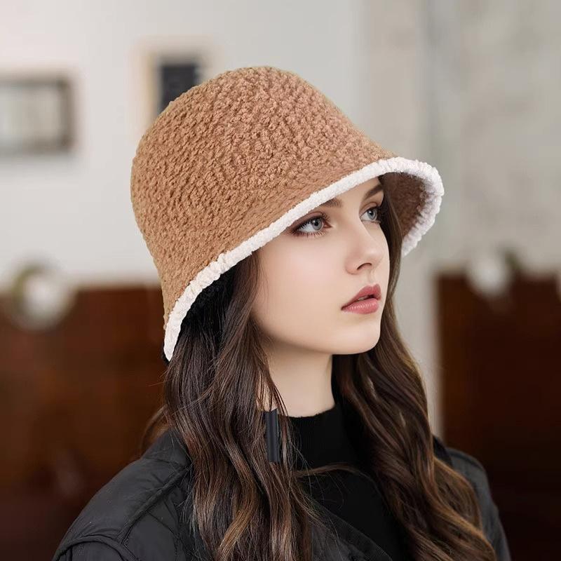 Korean Version of Autumn and Winter New Women's Outdoor Warm and Fashionable Small Basin Hat Casual Travel Color Blocking Bucket Hat