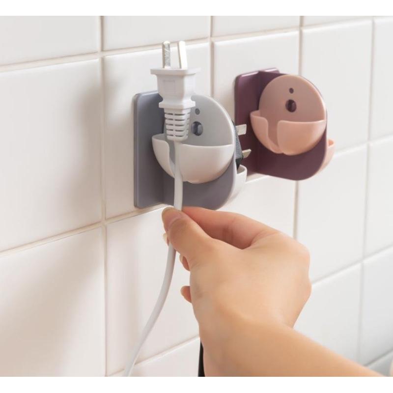 Multi-functional Creative Power Cord Plug Hook, Strong Kitchen No-hole Adhesive Hook, Socket Storage and Fixation