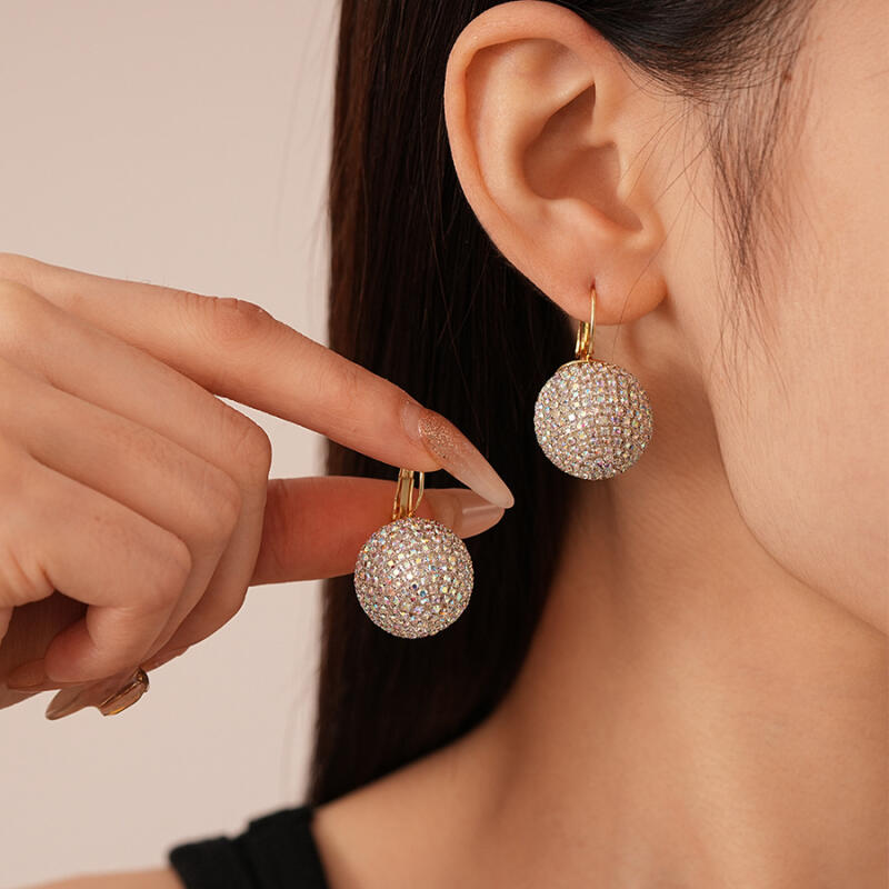Shining Rhinestone Zircon Earrings for Women Fashion Round Ball Earrings Wedding Bridal Accessories Party Ear Jewelry Wholesale