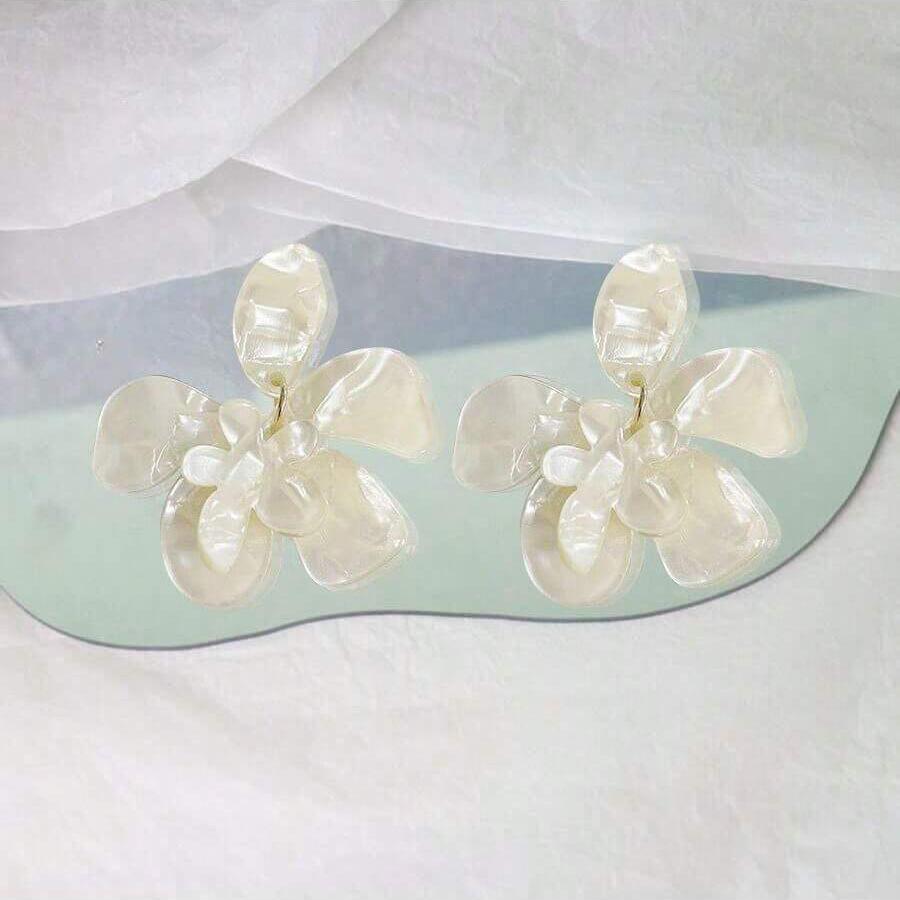 Beach Resort Style Floral Earrings - Exaggerated High-End Fashion Ear Accessories