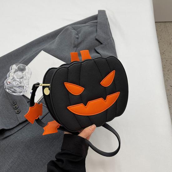 Cosplay Costume Accessory Cute Pumpkin Crossbody Bag, Halloween Trick or Treat Fashionable Novelty Bag Lightweight Purse with Adjustable Strap