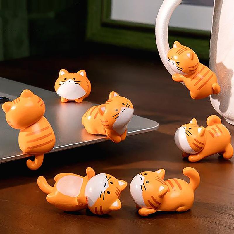 Random Creative Cute Kitten Car Ornaments Diy Home Decoration Small Ornaments