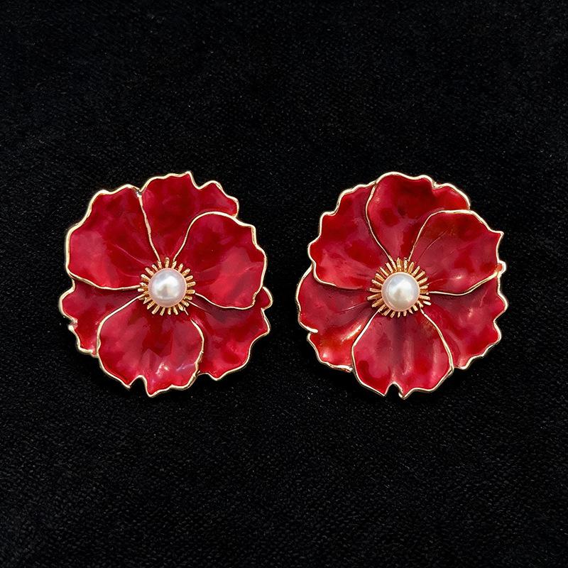 Silver Needle Pearl Flower Stud Earrings - Retro European Style with Drip Glaze Petals, Elegant Resort Style for Women