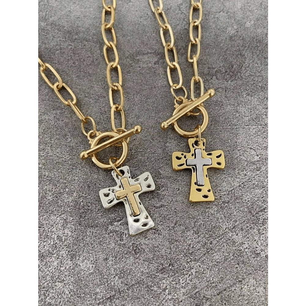 This Bohemian Cross Pendant Necklace Is Suitable For Everyday Wear, Parties, And Other Occasions.