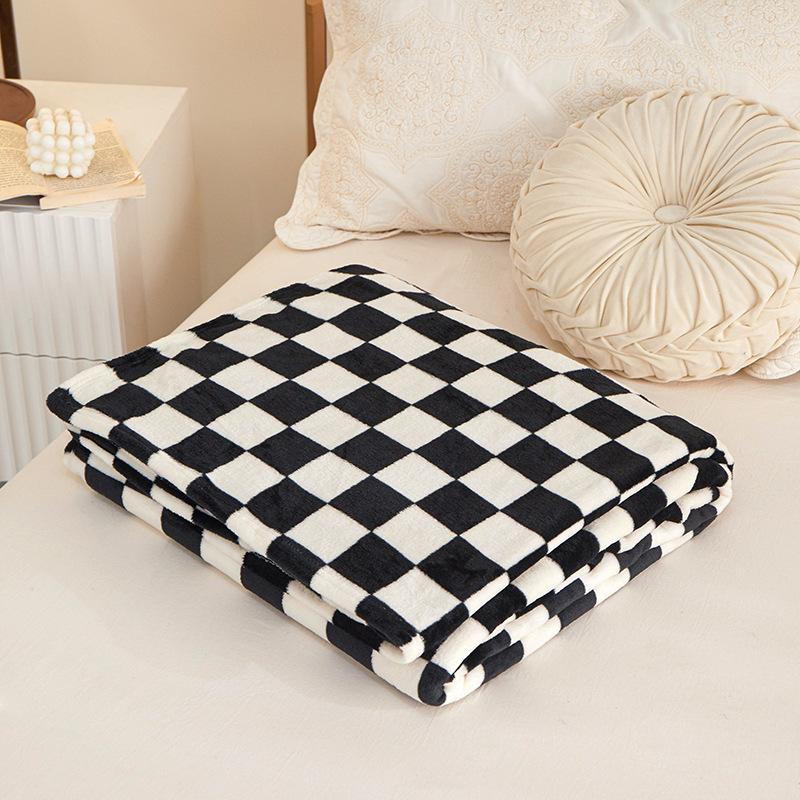 Checkerboard Flannel Fleece Throw Blanket Soft Warm Plaid Cover for Sofa Bed Nap