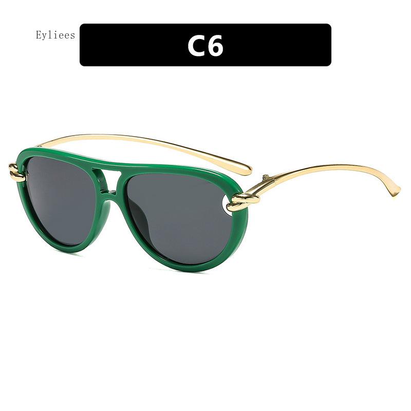 

Luxury Designer Triangle Cat Eye Sunglasses Female For Male Vintage Popular Metal Small Sun Spectacles Ladies Shades gafas