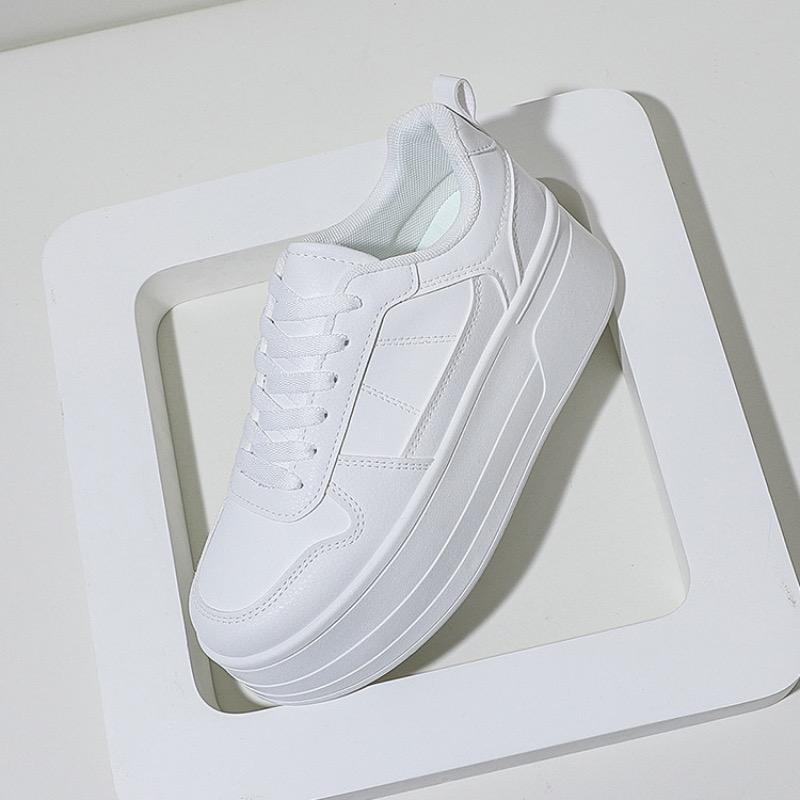 White Women Sneaker High Quality Leather Casual Shoes Designer Height Increasing Sports Shoes for Women Platform Vulcanized Shoe