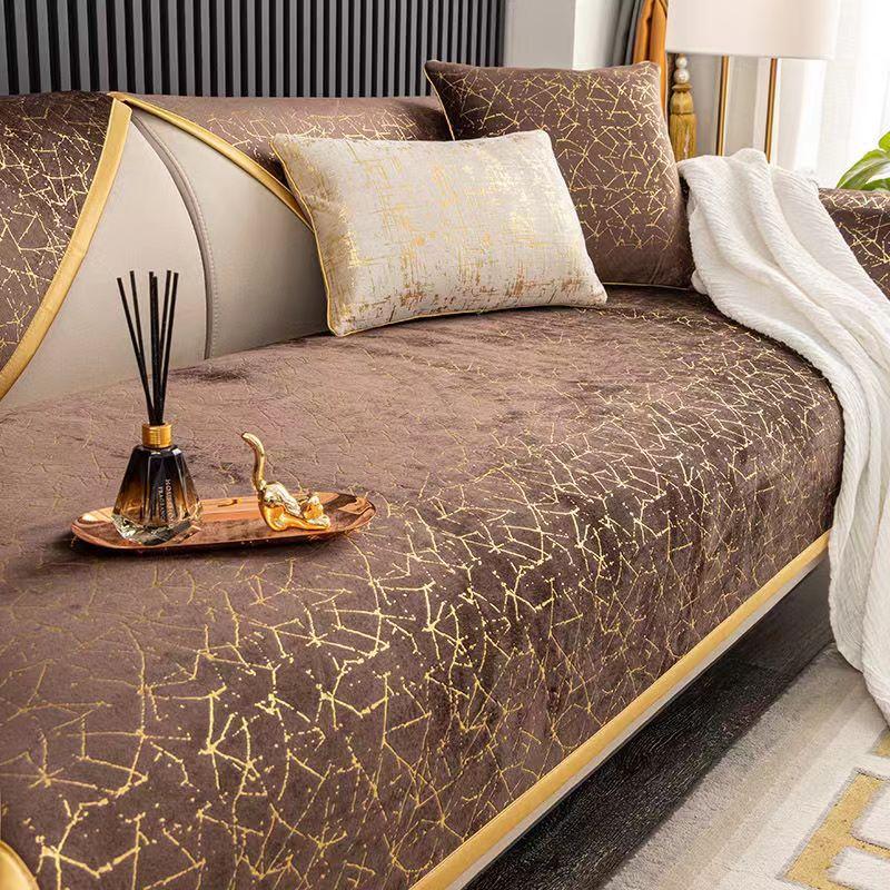Luxury Embroidery Velvet Sofa Cover for Living Room, Non-Slip, Hot Stamping Stripes, Cushion Mat, Sofa Towel, Home Couch Decor