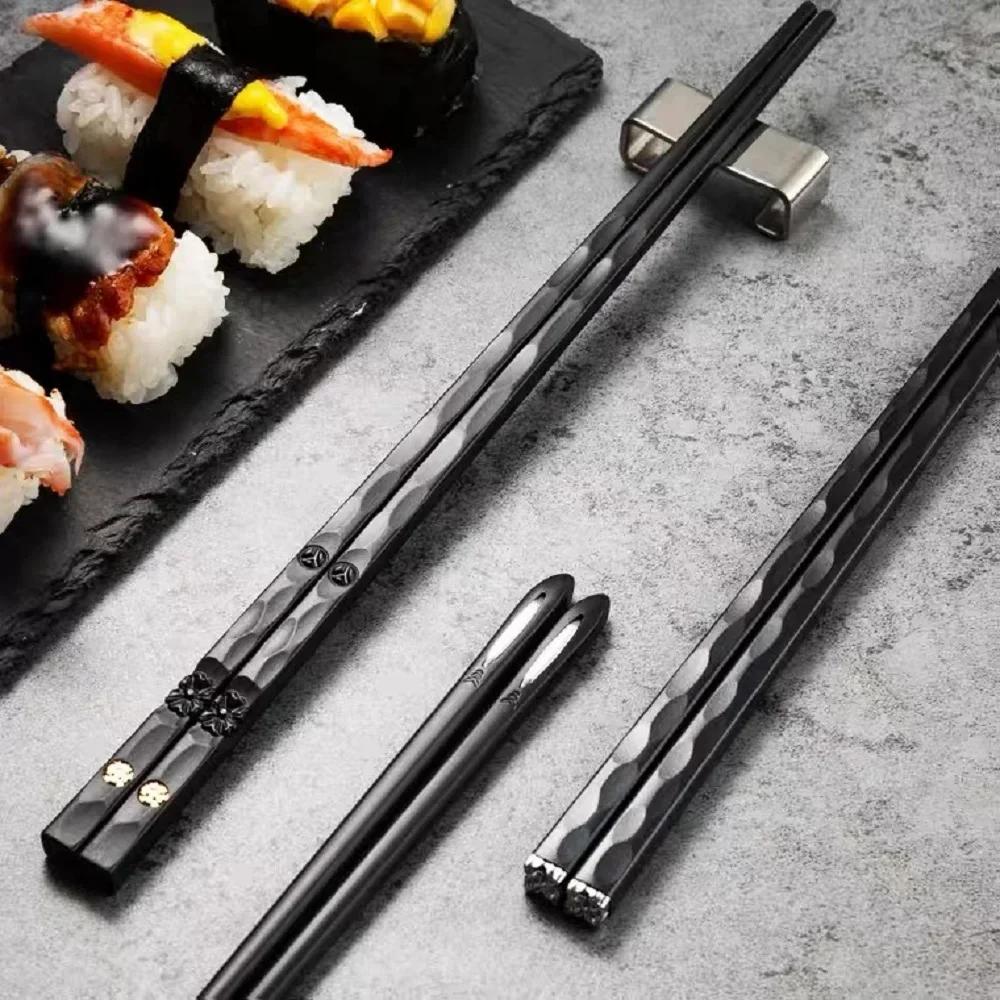 5 párů čínských japonských hůlek Sada Sushi Hůlky Opakovaně použitelné Vysoce kvalitní Protiskluzové Na jídlo Nudle Restaurace Kuchyň Stolní nádobí