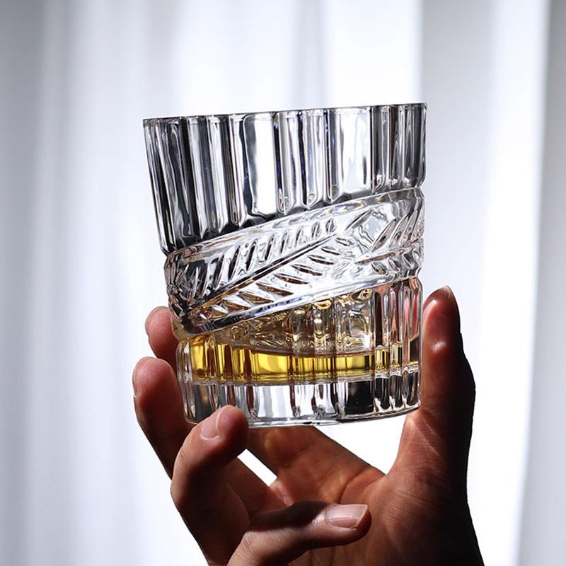 Whisky Glass Cocktail Wine Glass Creative Glacier Vodka Wine Cup Japanese Bar Whiskey Beer Glass Leaf Cup Transparent Brandy Cup