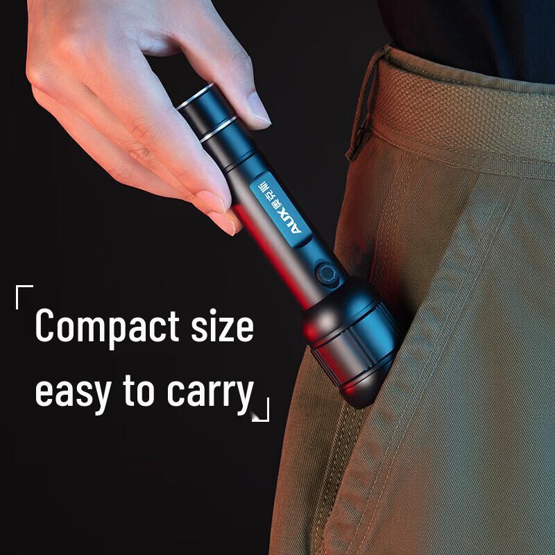 AUX Ultra-Bright Portable Zoom Flashlight