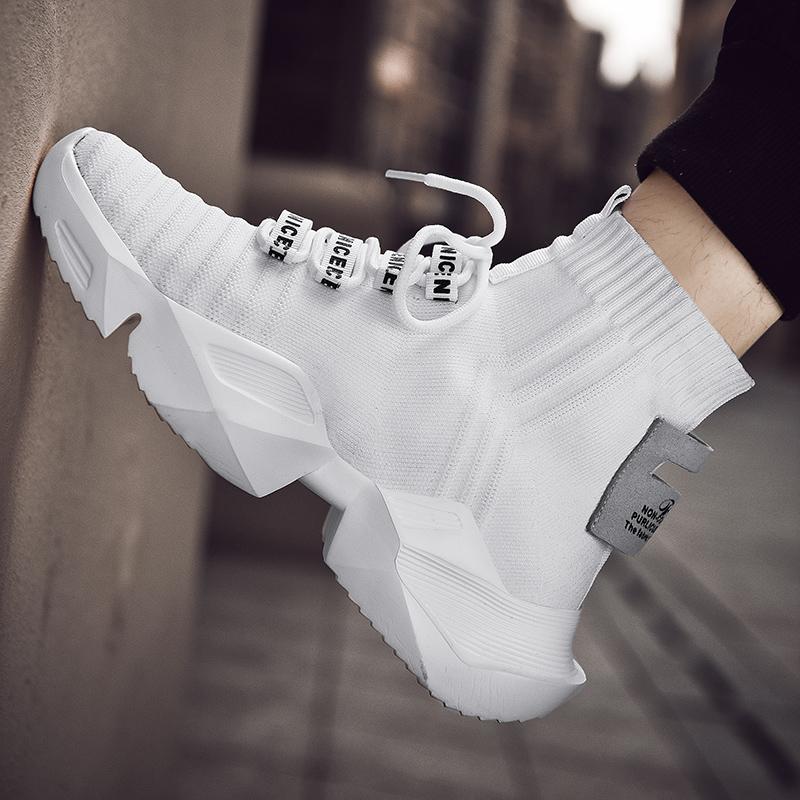 Stivali Uomo 2024 Tomaia in Maglia Traspirante Scarpe Sportive Calzini Sneakers Scarpe Uomo High Top Scarpe da Corsa