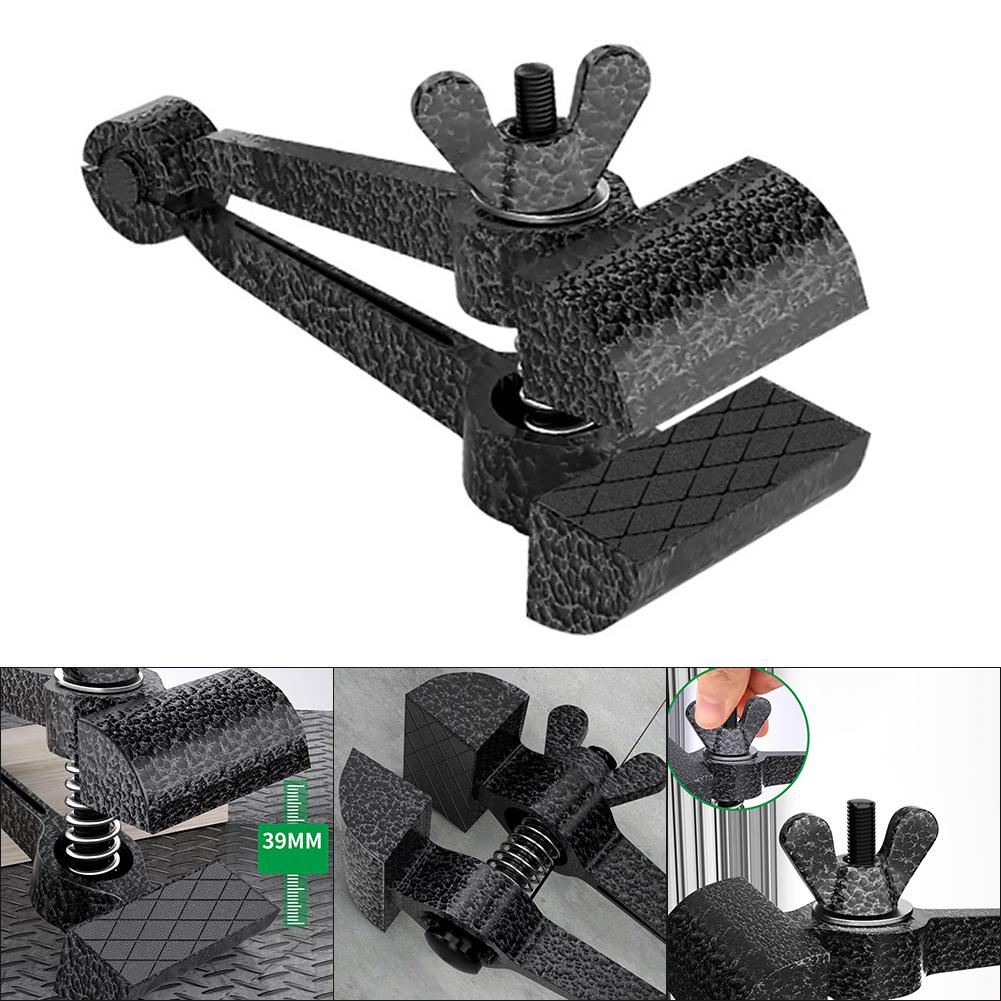 Compact Hand Vise Tool for Small Parts In Maintenance and Processing
