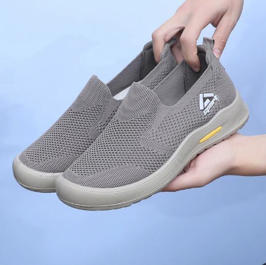

Men s spring and autumn casual shoes, soft-soled, one-foot running shoes, shallow opening, breathable, lightweight shoes M166 45 серый