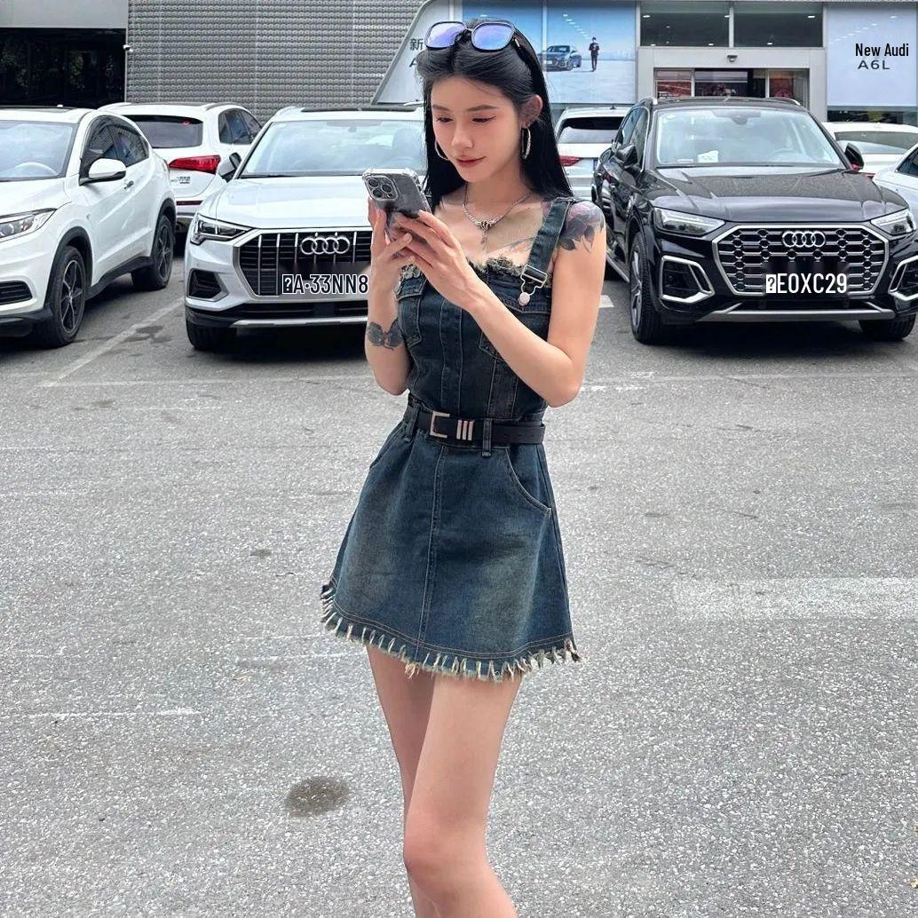 Women s Retro Blue Washed Denim Dress - Raw Hem, Cinched Waist, Petite Strappy Design S (Weight 40-50 kg)