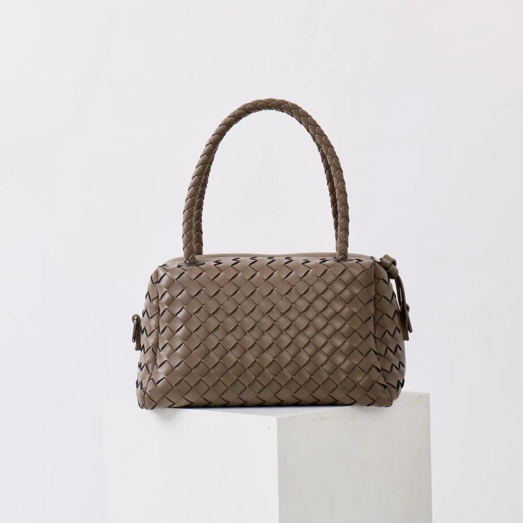2025 Neue High-End Boston Kissen Tasche Rindsleder Gewebt Damen Tasche Vielseitige Einzelne Schulter Diagonale Cross Handtasche