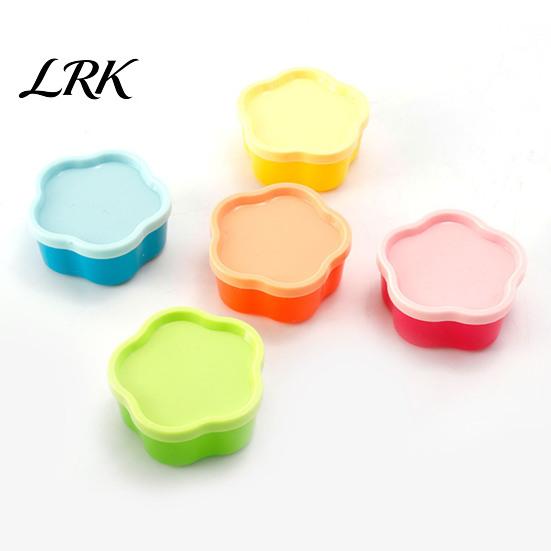 Dustproof Snack Containers 5Pcs Mini Storage Box with Lids, Stackable Plastic Containers, Reusable Heart/Square/Flower Shape Food Organizer