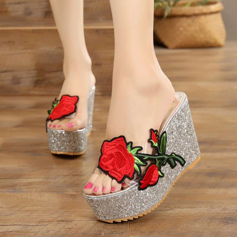 Slippers Women's Summer 2025 New Versatile Outer Wear 13cm Thick Bottom Flower One-word Drag Korean Version Slope Heel Muffin Cool Slippers