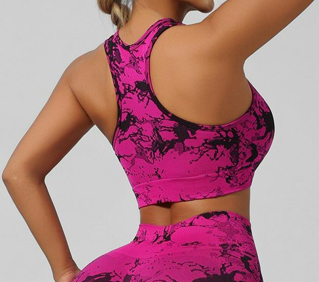 Tie-Dye Yoga Set: Beautiful Back Sports Bra & High-Waist Peach Lift Leggings