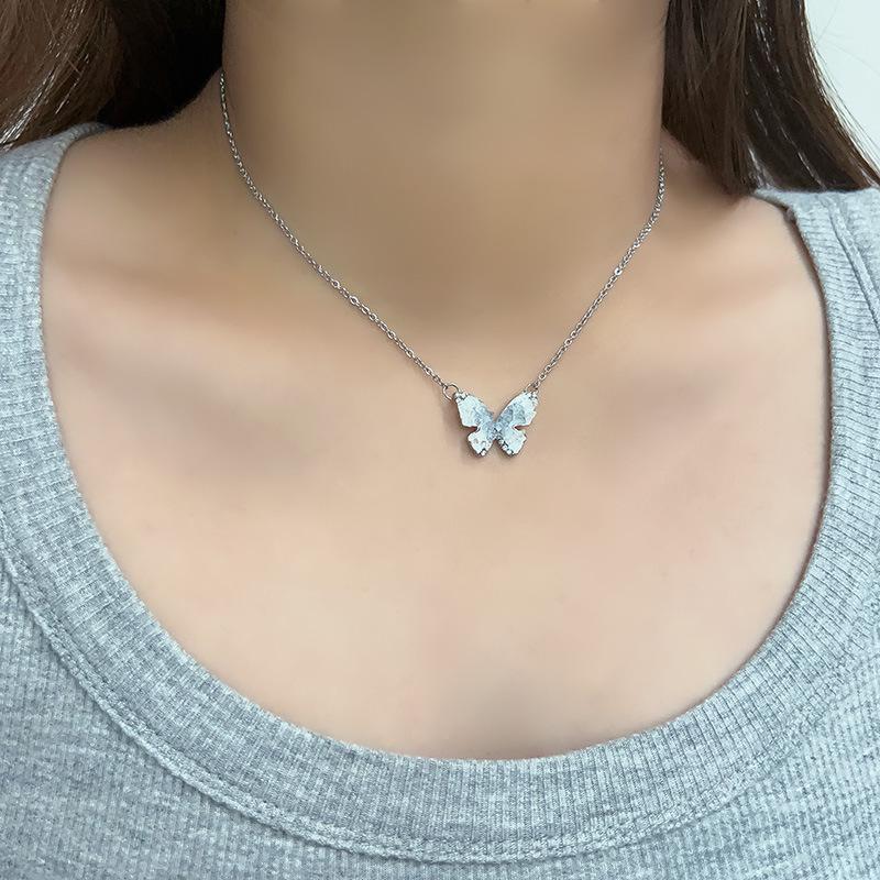 Elegante minimalistische Kreisanhänger-Halskette für Frauen 2025