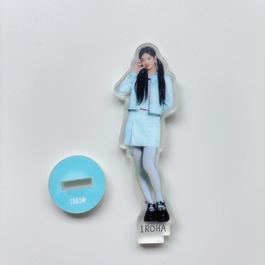 

[Б/У] ILLIT Iroha Акриловая подставка для лаки-дро, Корея