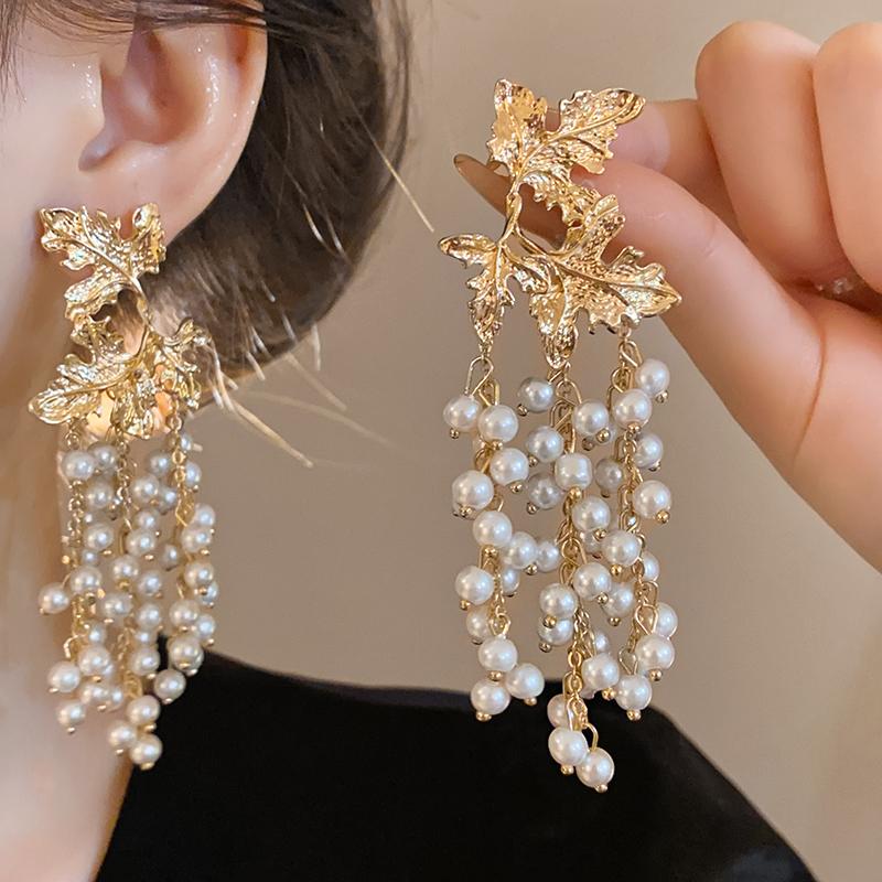 Europe and The United States Exaggerated Maple Leaf Pearl Tassel Earrings Personality Earrings for Women Temperament  Zircon