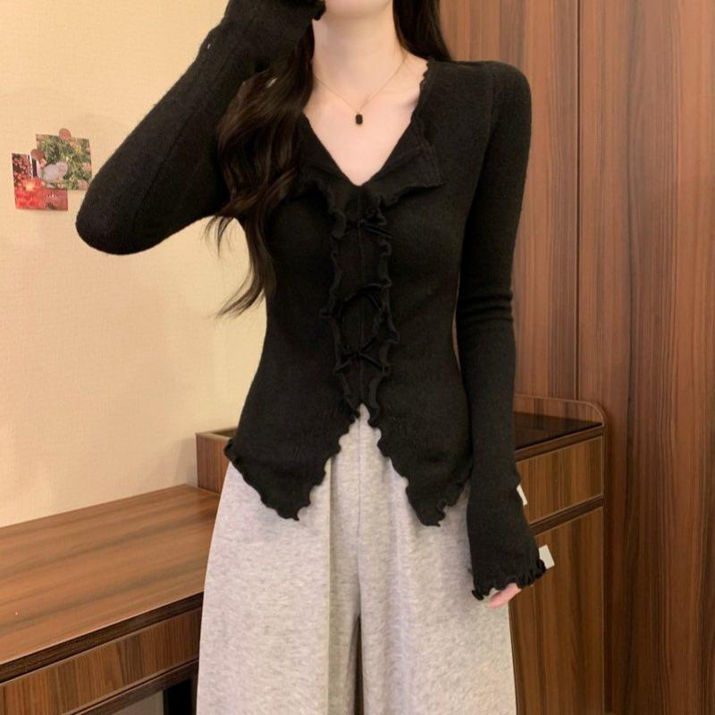 Solid Color V-neck Knitted Bottoming Shirt for Women Autumn New Slim Fit Short Long-sleeved Sweater Top