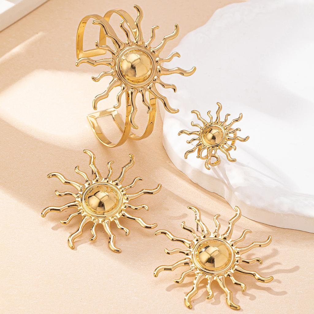 Fashion  Jewelry Set Bracelet Earrings Ring For Women Ladies