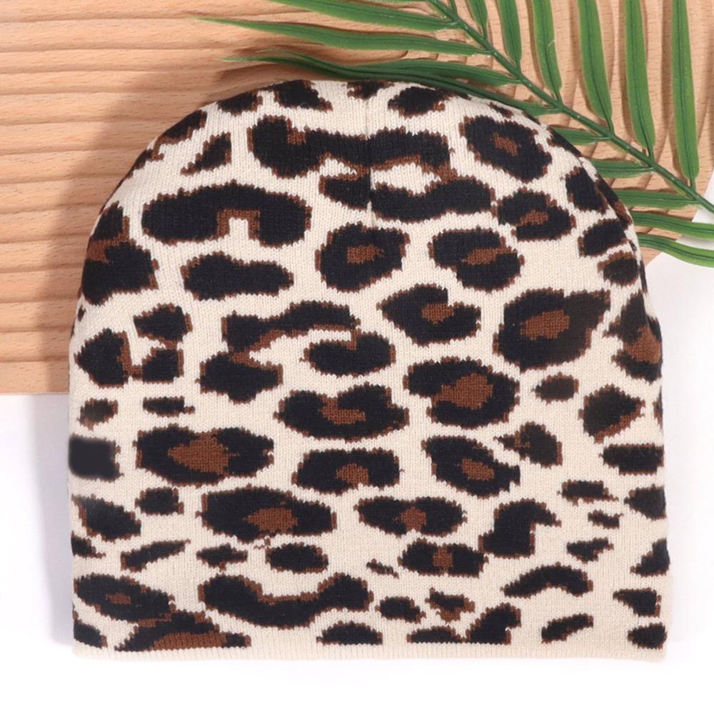 Winter Beanie  Warm Fashionable Leopard Print Style Knitted Hatversatile  Cold Hat Retro Pullover Hat