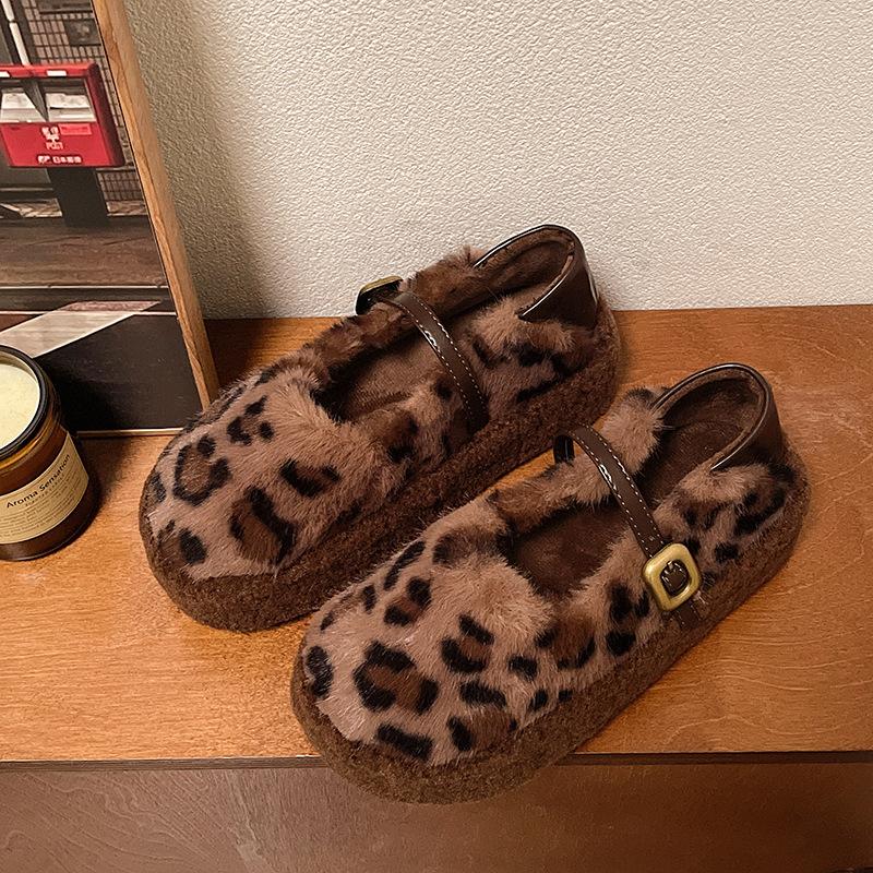 

Ботинки на толстой подошве с увеличением высоты из овечьей шерсти Doudou, утепленные, 2025 зима, новые, модные, как у интернет-знаменитостей, хлопковые ботинки с леопардовым принтом 35